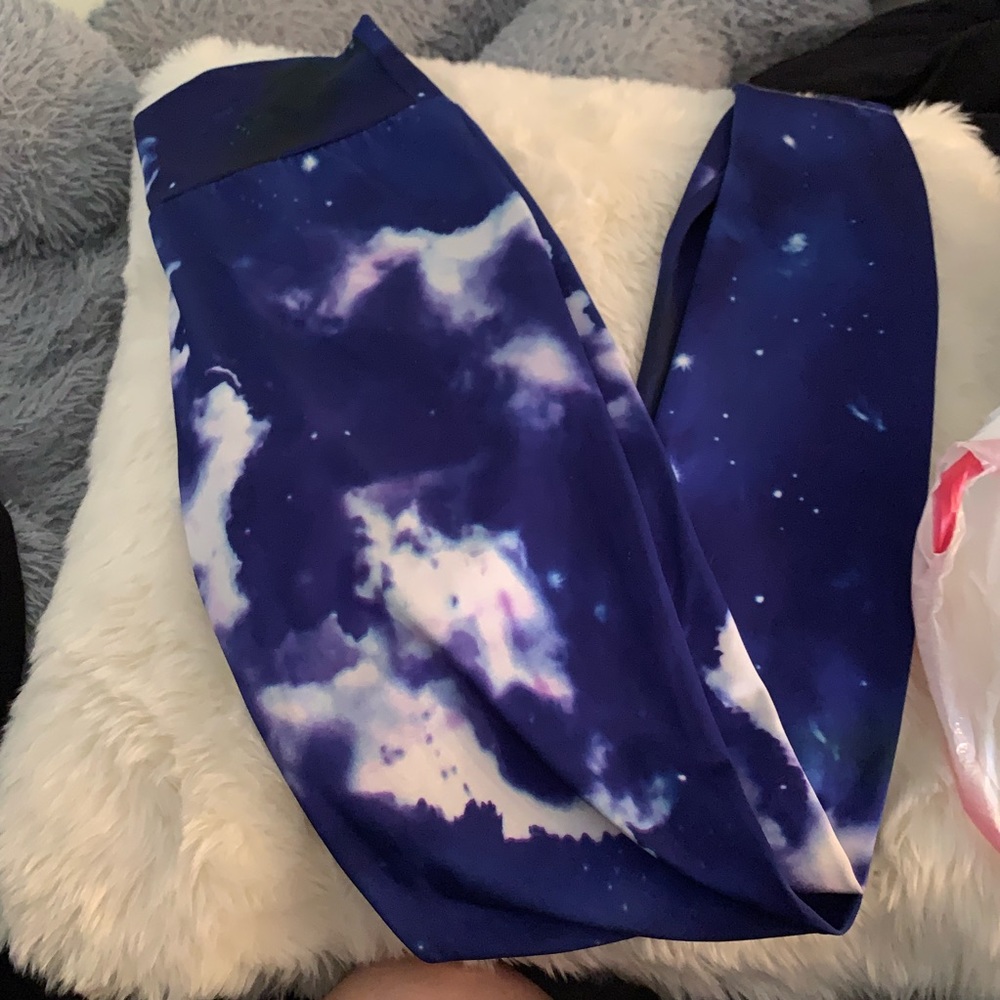 Galaxy workout leggings.